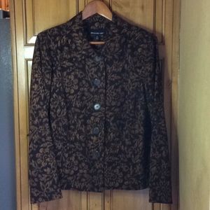 FINAL SALE PRICE Briggs NY Floral Jacket in Large